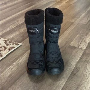 Coach size 6 lined fur black boots